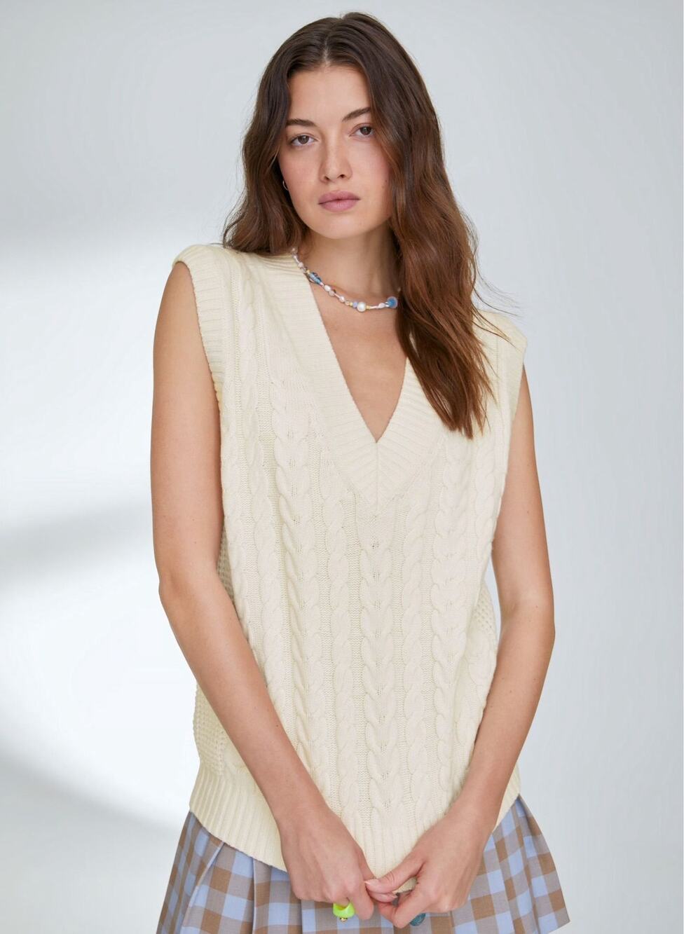 Aritzia Babaton Cream Cable Knit Merino Wool Sweater Vest XS